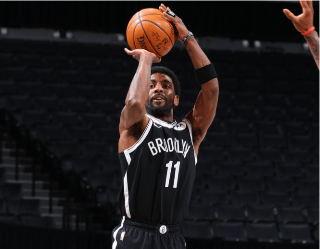 TheShy在篮网比赛中领先优势明显，险胜引发热议！全场沸腾不已