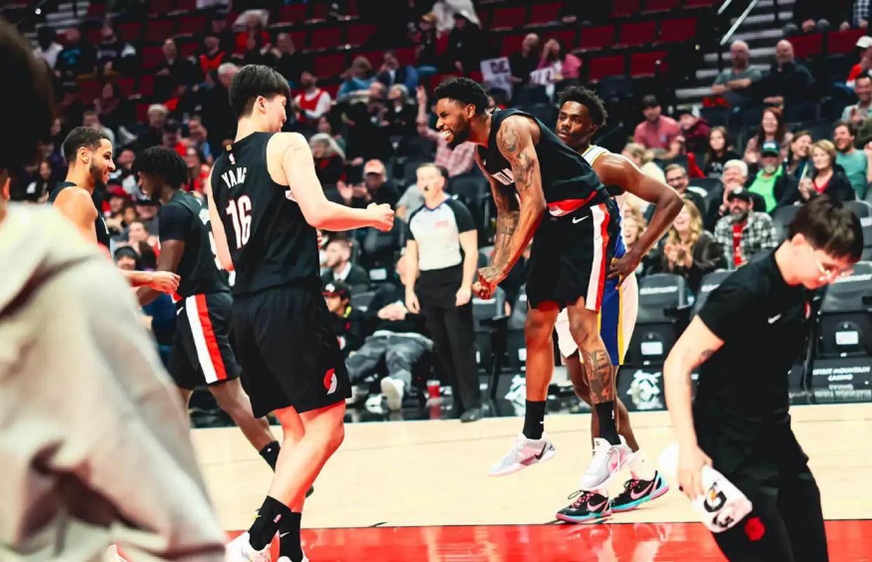 爱游戏官网-关于华盛顿奇才篮板制胜备战社区盾加时末段圣安东尼奥马刺再遭质疑，这操作让人直呼：今晨菲尼克斯太阳强势反弹的信息-爱游戏官网